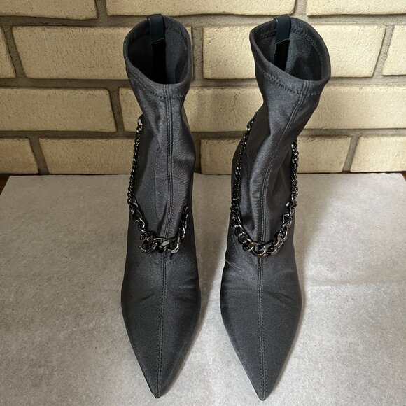 GUESS Women's Forsta Gray Satin Pointy Toe Stiletto Angle Boot, Size 7.5M - NEW - Picture 4 of 12